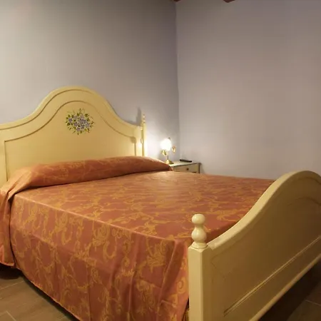 Relais La Leopolda Bed & Breakfast
