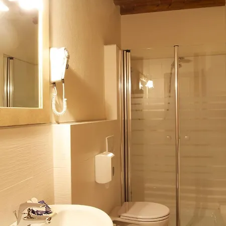 Relais La Leopolda Bed and Breakfast Κορτόνα
