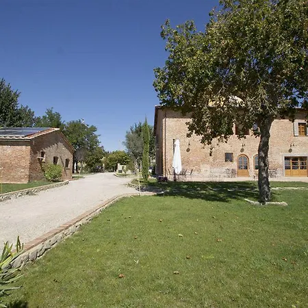 Relais La Leopolda Bed and Breakfast 3*